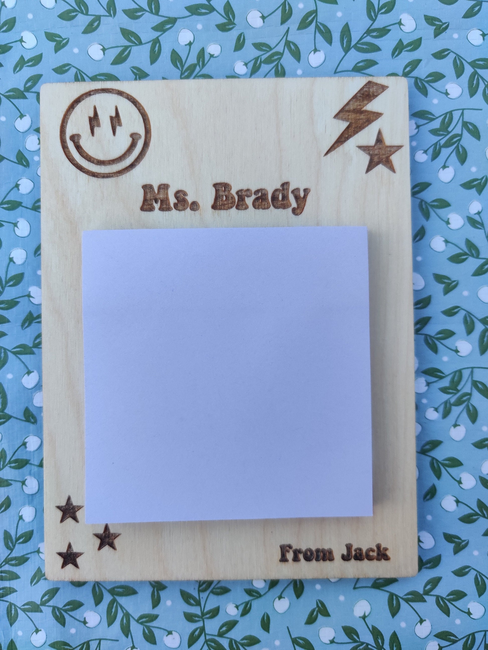 Personalised teacher post-it holder