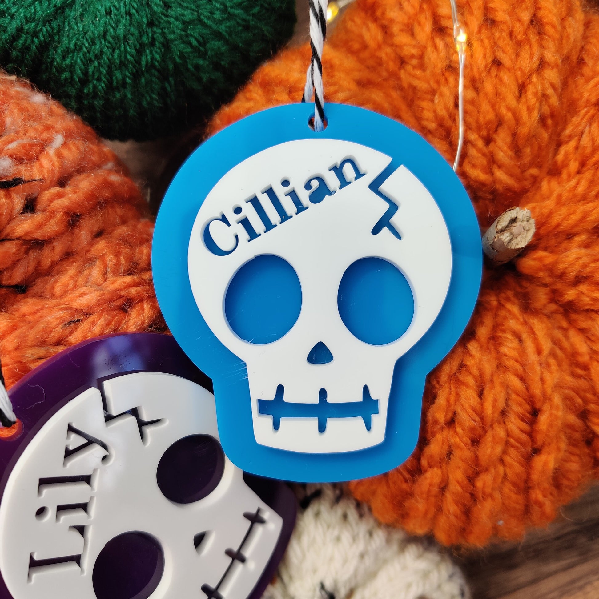 Halloween skull basket tag