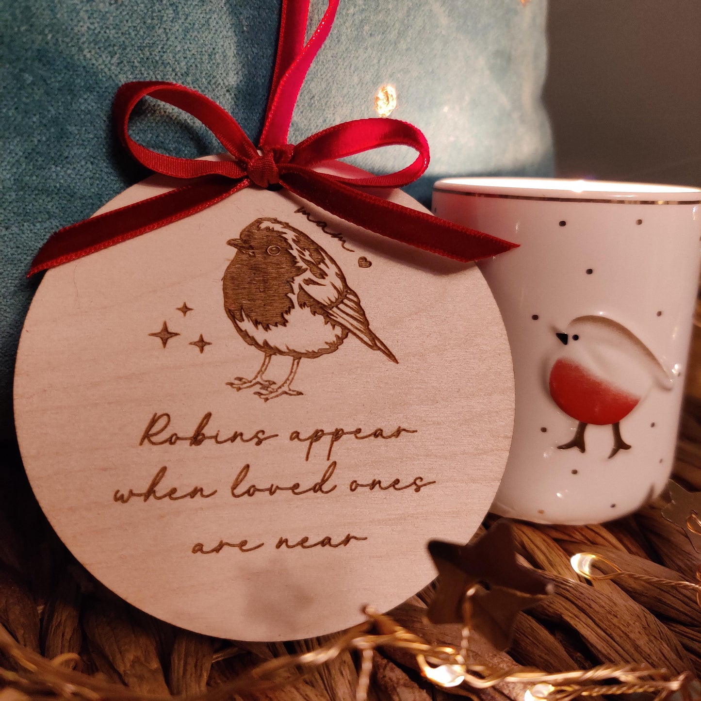 Remembrance robin decoration - Because someone we love is in heaven, there's a little bit of heaven in out home.