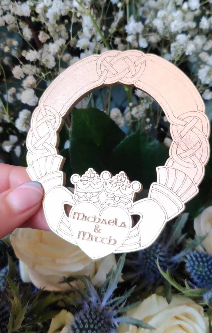 Traditonal Irish Wedding rustic claddagh decorations